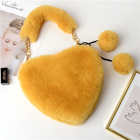 Faux Fur Winter Women Handbags Cute Plush Ladies Heart Shaped Shoulder Bag Cute Female Clutch Purse Love Handbags Messenger Bag