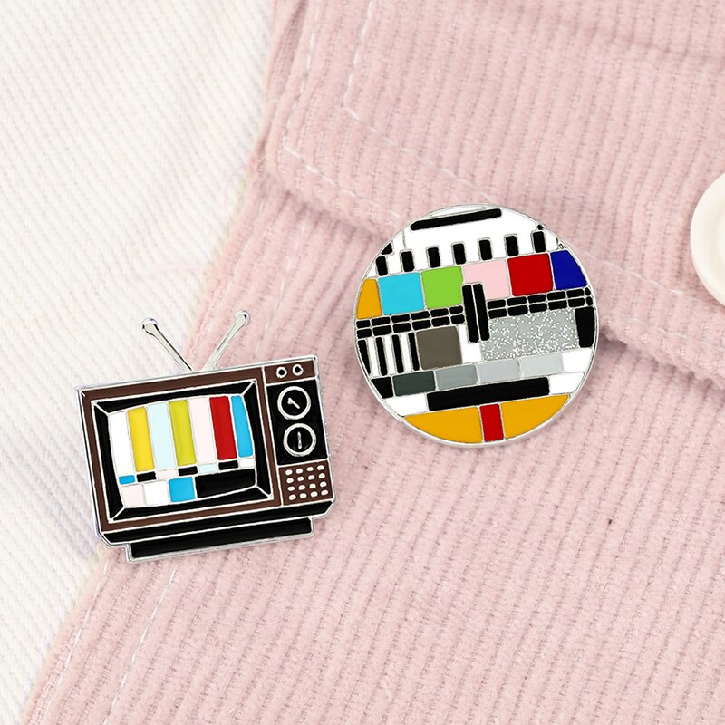 2-7pcs/set Funny Enamel Brooch Cartoon Cat Pink Game Console Car Earth Pins Cute Pills Band-Aid Letter Sign Lapel Badges Jewelry