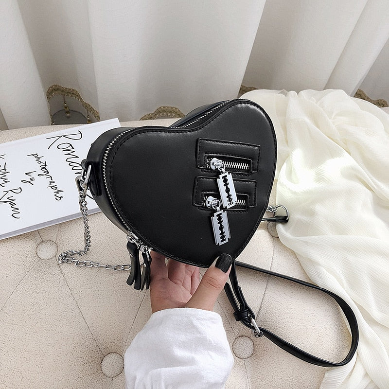 Women Purses And Handbag Fashion Red Love Heart Shape Shoulder Bag Women Chain Crossbody Bag Ladies Purse And Clutch Bag